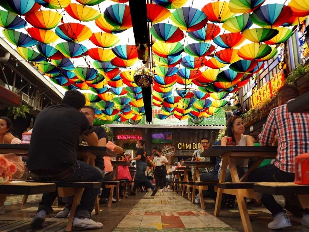 Comedor Lucerna: street food y los murales más cool de la Juárez 0