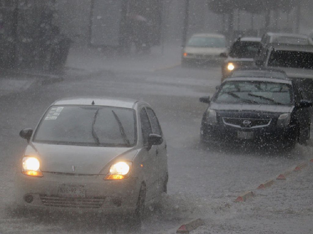 Prevén lluvias en CDMX y estados por Huracán Bonnie
