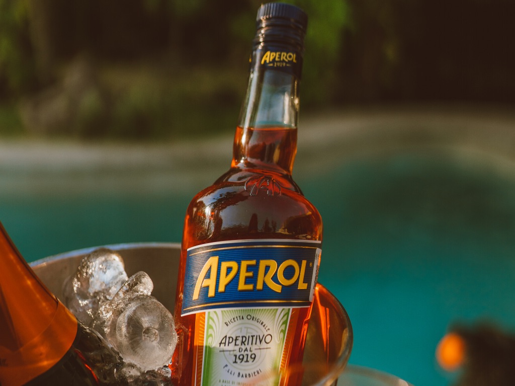 aperol-busca-al-anfitrion-perfecto