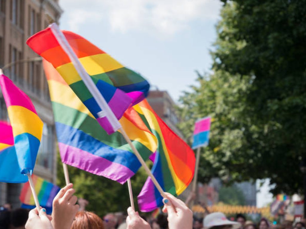 Aquí está el Cartel Oficial para la Marcha del Orgullo LGBT 2022 de CDMX