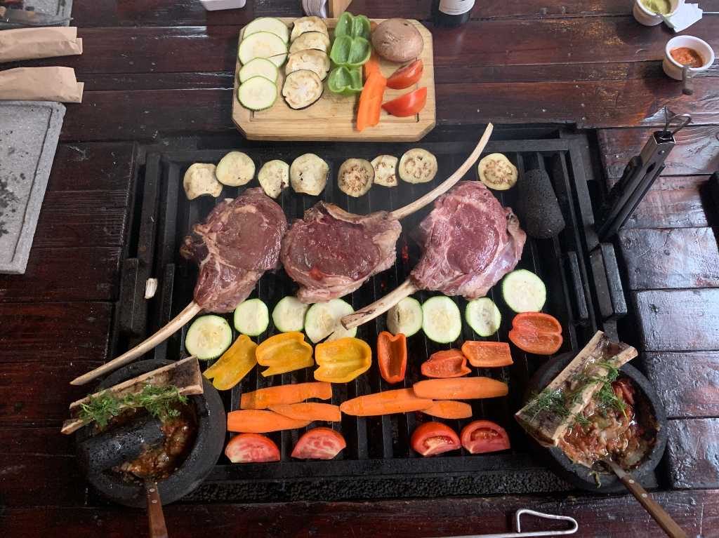 AZUR el nuevo grill table