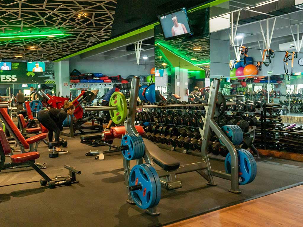 gym-7-ejercicios-para-lucir-un-cuerpazo-este-verano-en-la-playa