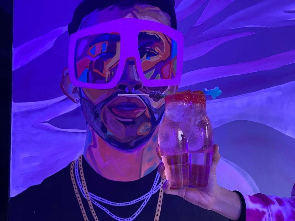mural-bad-bunny-micheladas