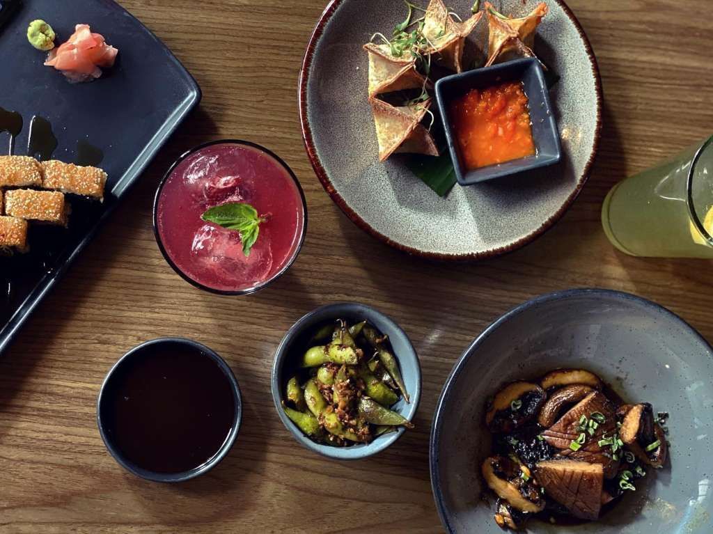plantasia-drinks-comida