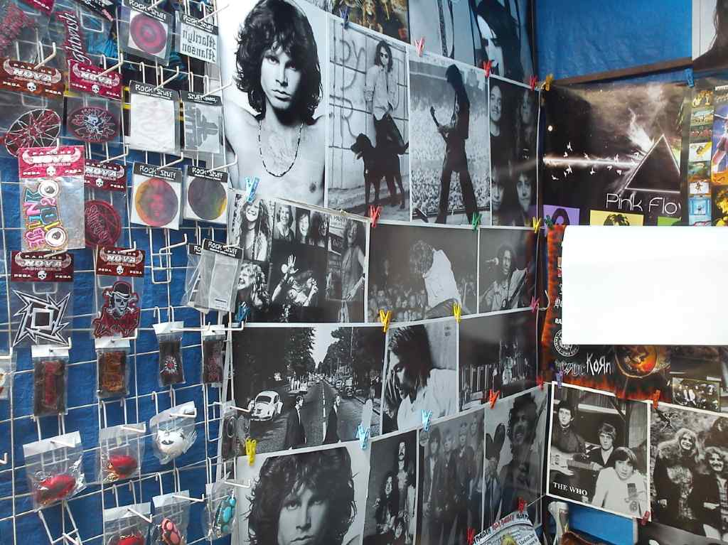 tianguis-el-chopo-beatles