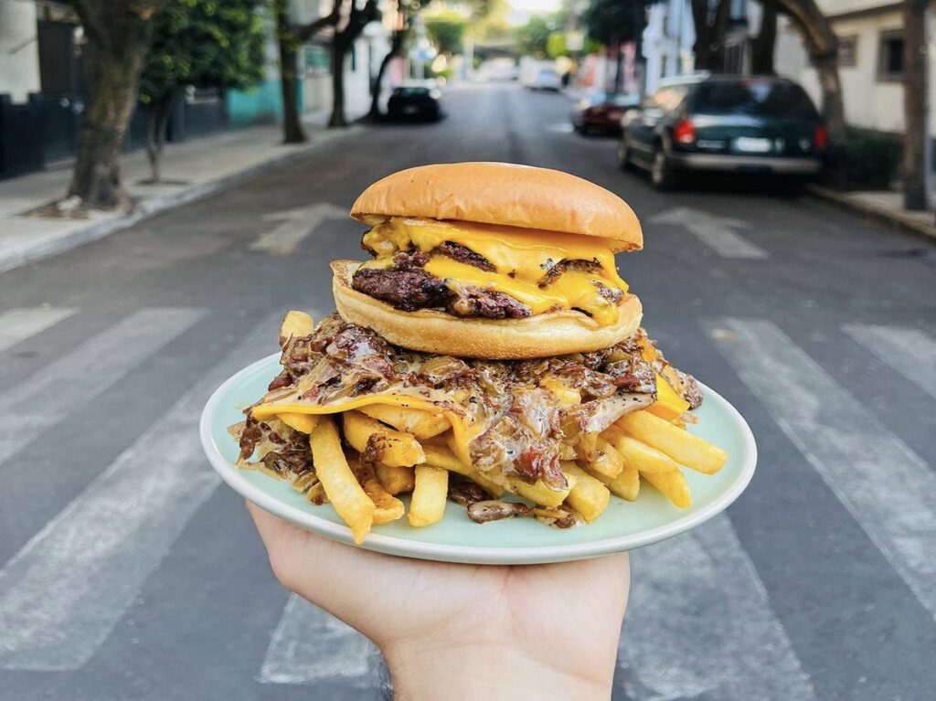 Casa Benell y Chubbies Burger: Un festín para los sentidos en la Roma Norte 1