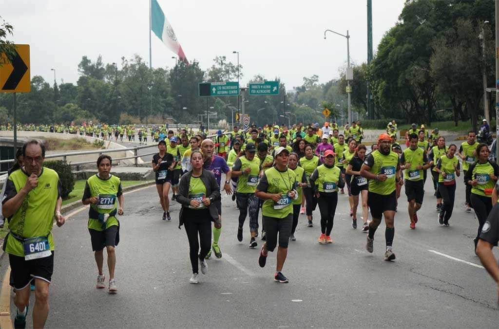 Deja de aventarlo y mejor corre en esta carrera con el Dr. Simi  ¡Inscríbete! | Dónde Ir