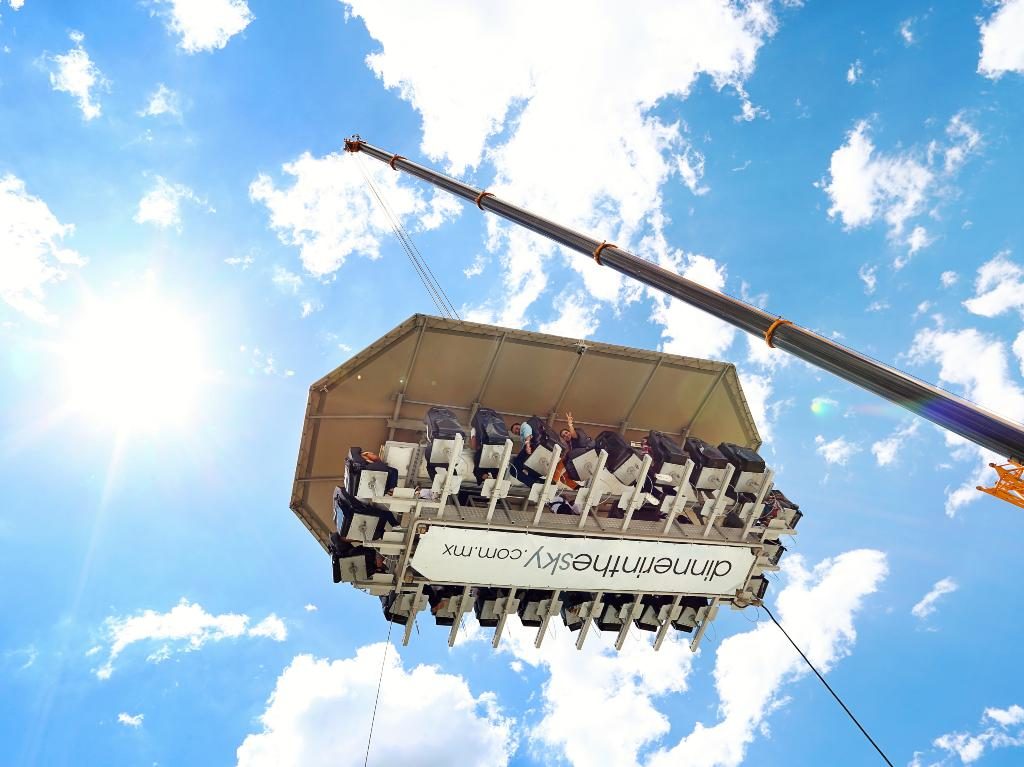 ¿Cuánto cuesta ir a Dinner in the Sky?