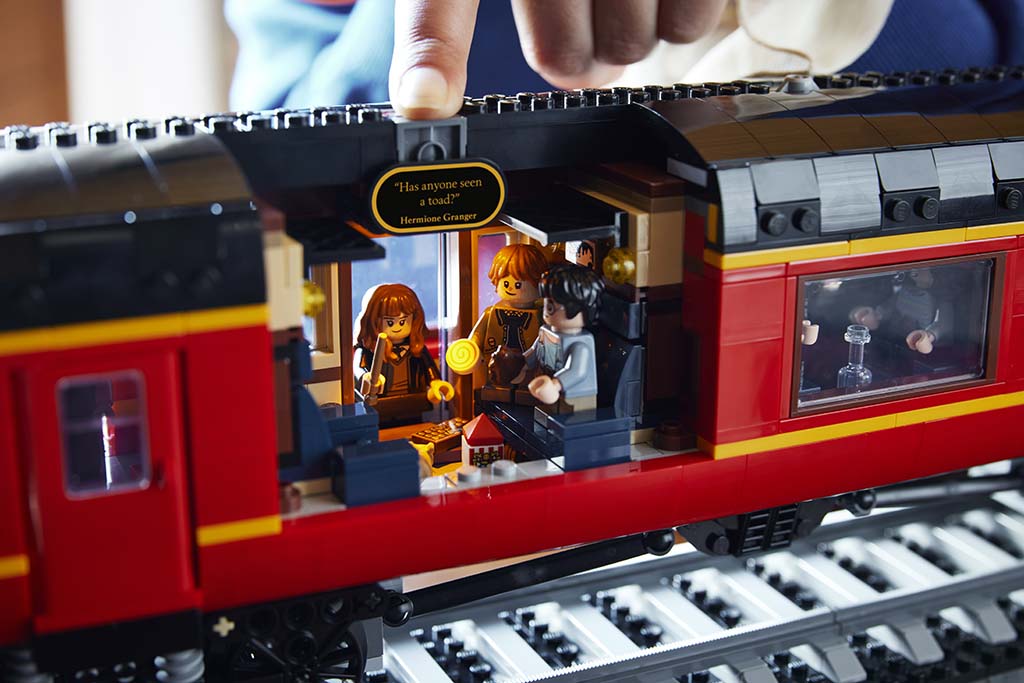 El Hogwarts Express, el tren de Harry Potter llega a Lego 2