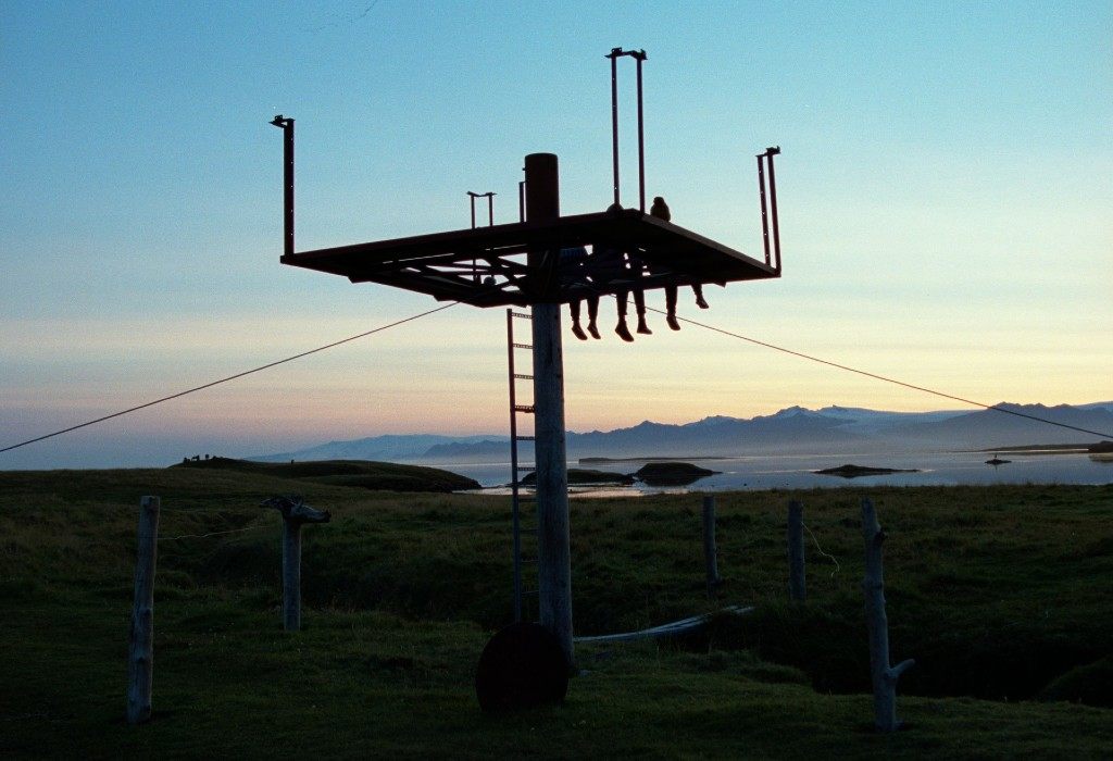 hlynur-palmason-2022-nest-