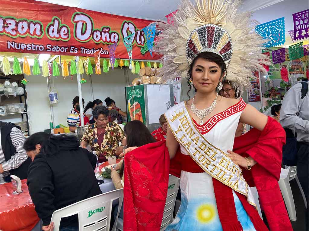 Reina de la Feria del Elote y la Tortilla en Tláhuac