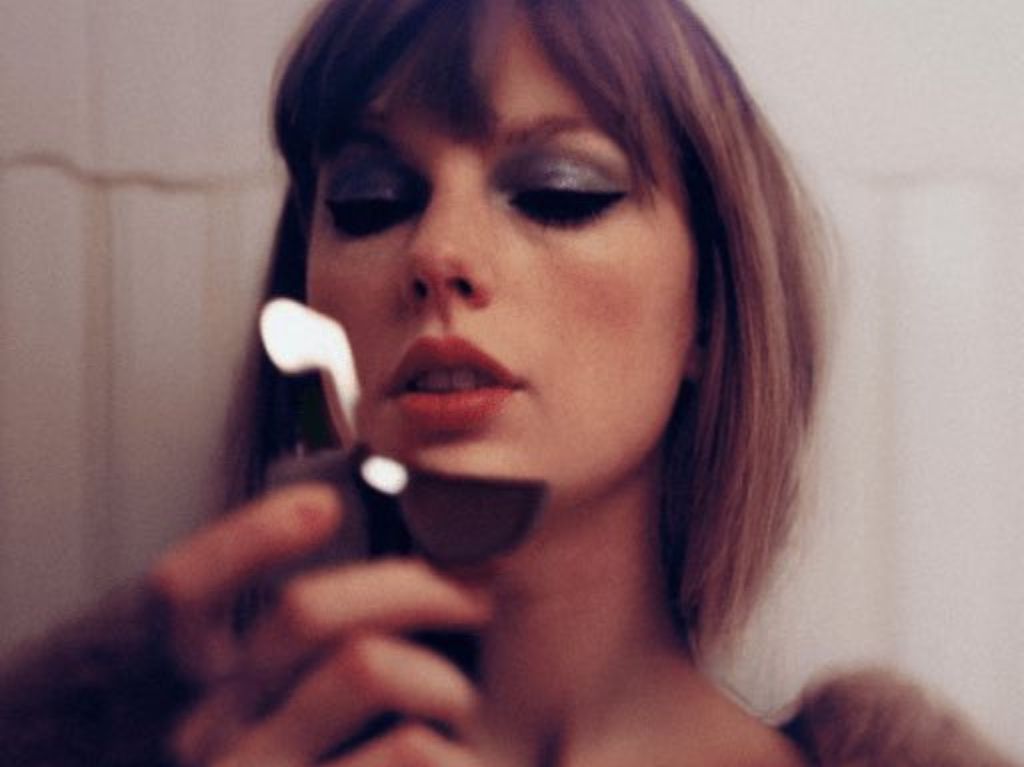 Taylor Swift anuncia su décimo álbum de estudio “Midnights”