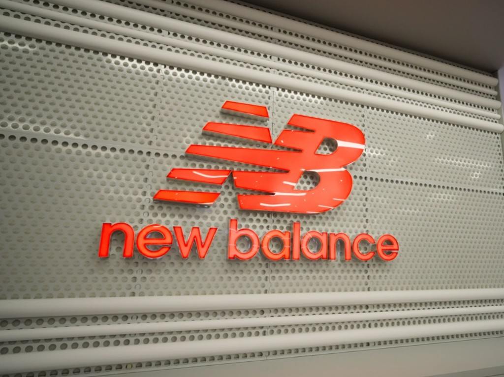 Se inauguró el primer New Balance Factory Outlet en el país