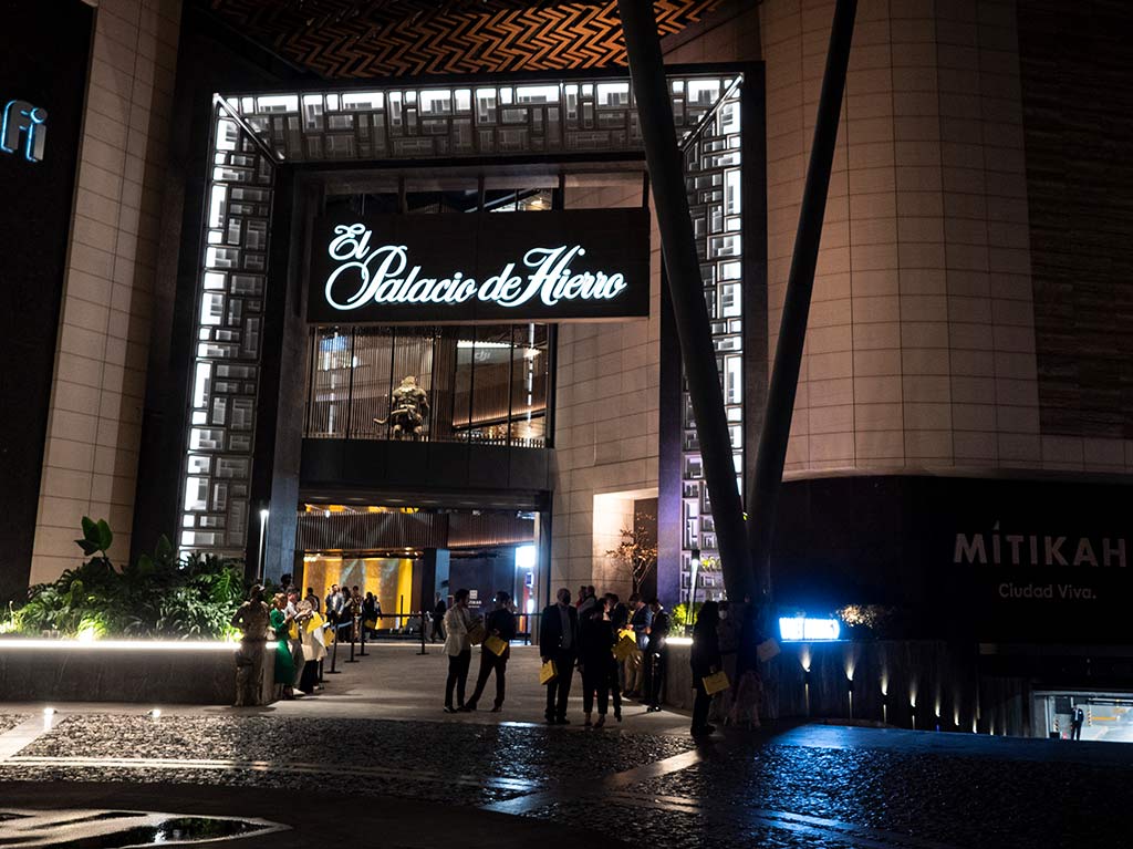 El Palacio de Hierro Mítikah: Un homenaje de lujo a Coyoacán