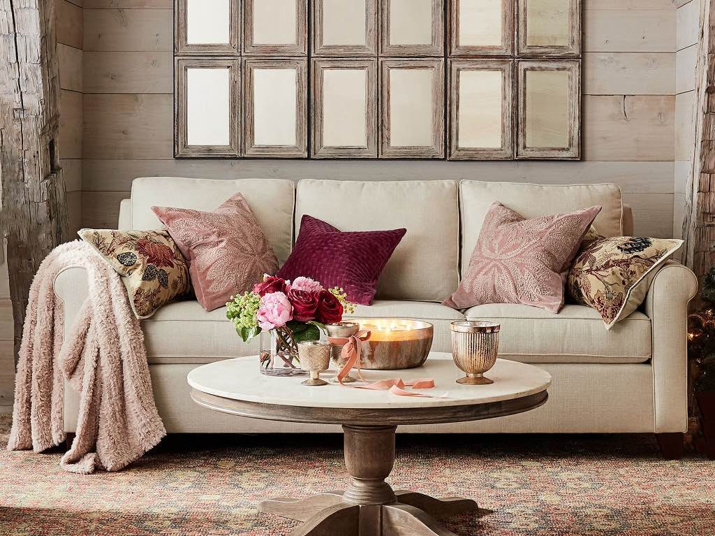 Añade el toque cozy a tus habitaciones con la colección de otoño en Pottery Barn