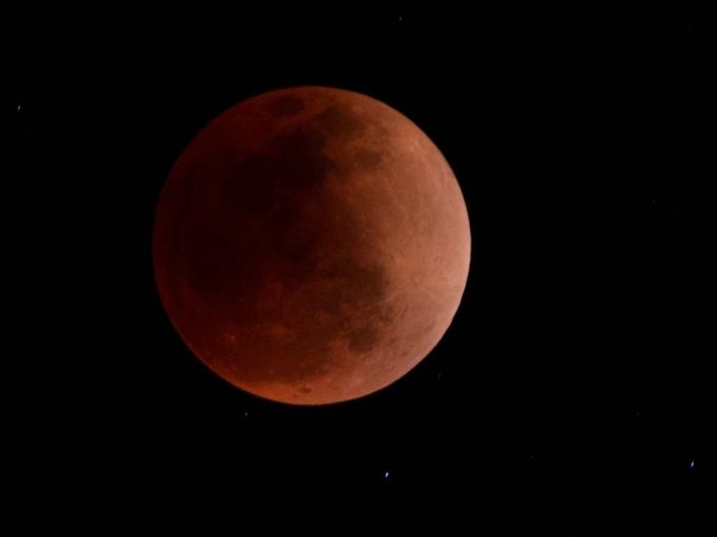 Luna de sangre. horario, cómo y dónde verla