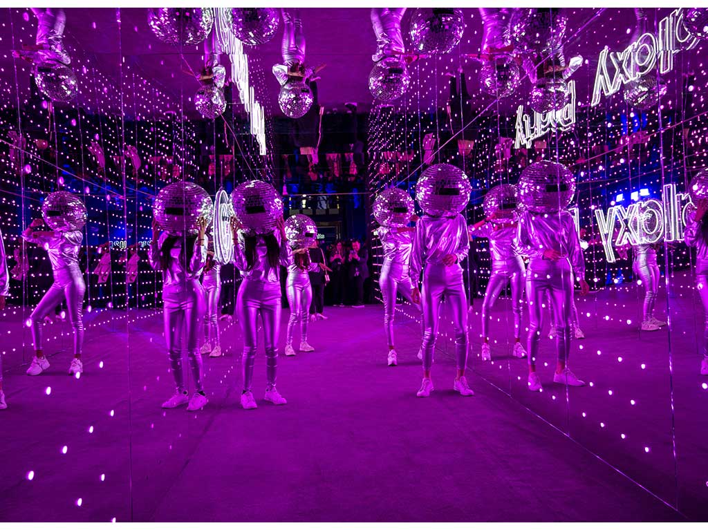 1.-samsung-galaxy-party