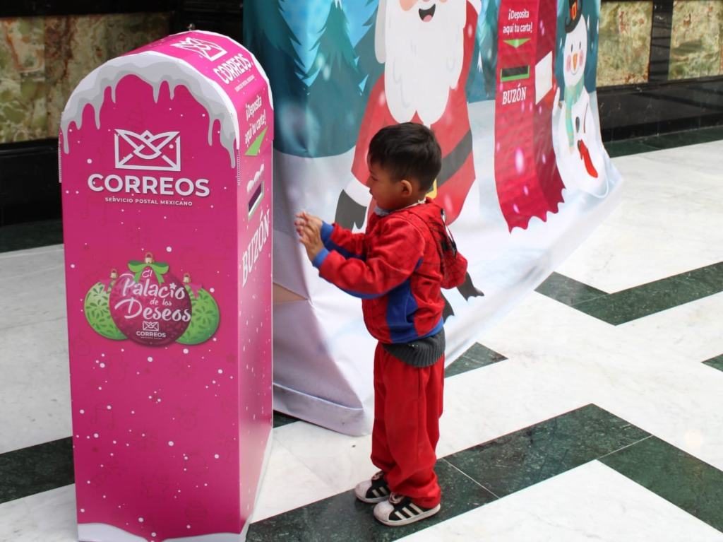 Lugares dónde mandar tu carta a Santa Claus ¡De CDMX al Polo Norte! 