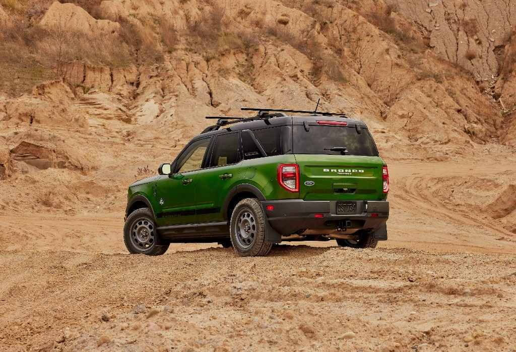 ford-bronco-sport-off-road-black-diamond