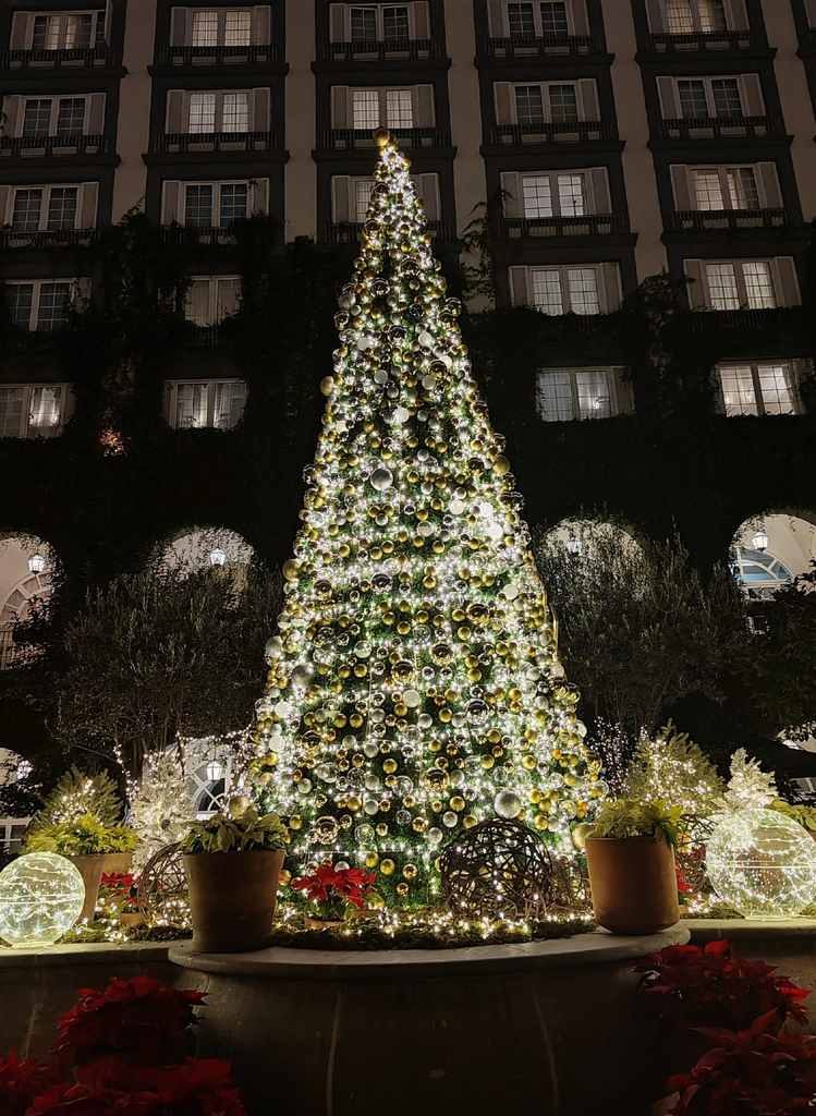 Árbol de Navidad del Four Seasons 