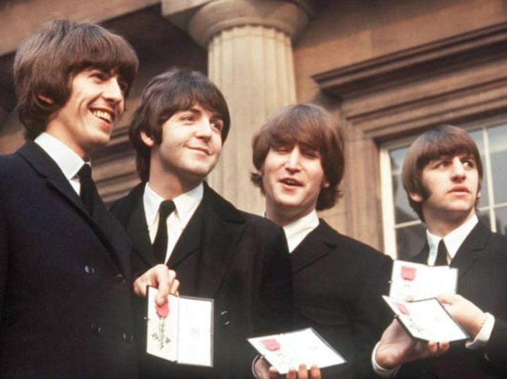 the-beatles-glass-onion