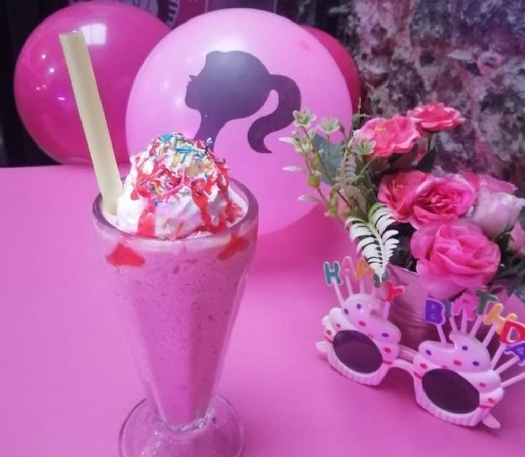 barbies-cafe-malteada