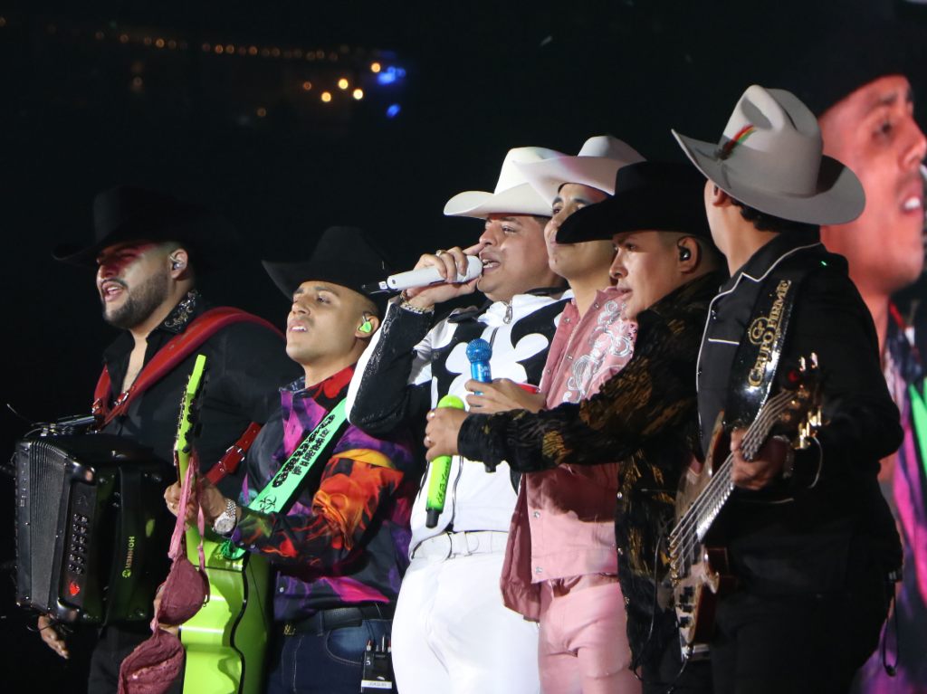 ¡Grupo Firme anuncia nueva fecha en el Foro Sol!