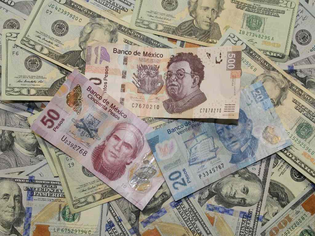 Súper peso mexicano factores para entender su alza frente al dólar