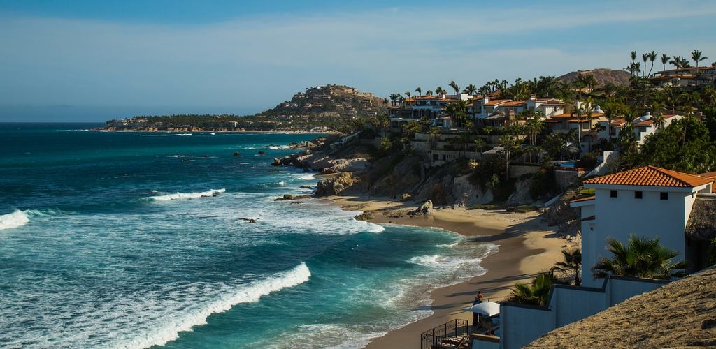 5-destinos-para-avistamiento-de-ballenas-en-mexico-despegar-cabo-