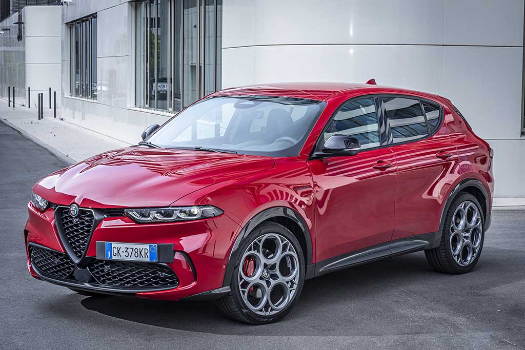 Autos más cool de 2023 Alfa Romeo Tonale