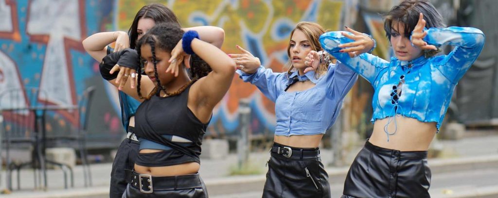 Dónde bailar KPOP con tus amigos en CDMX ¡al aire libre!