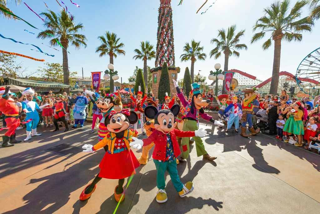 disney100-disneyland-resort-california