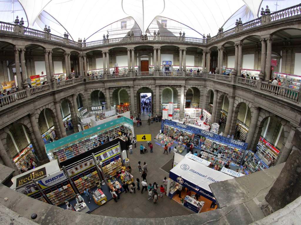 FIL 2023: Feria Internacional del Libro del Palacio de Minería