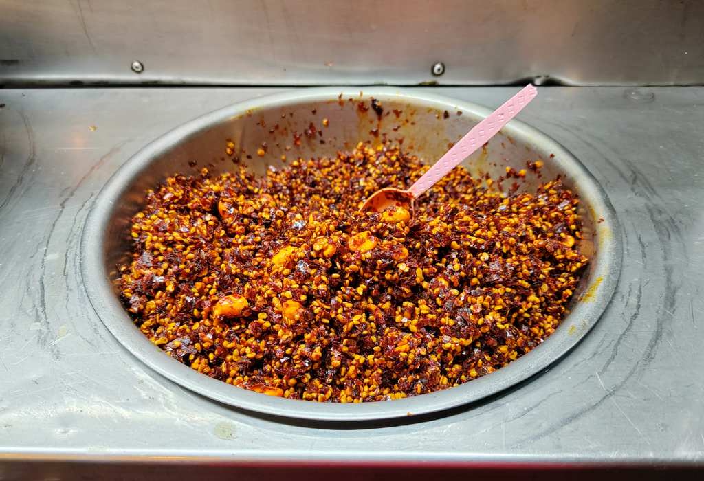 los-famosos-lindavista-elotes-y-esquites-salsa-macha-