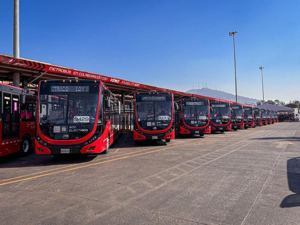 CDMX estrena la primera línea 100% eléctrica de Metrobús