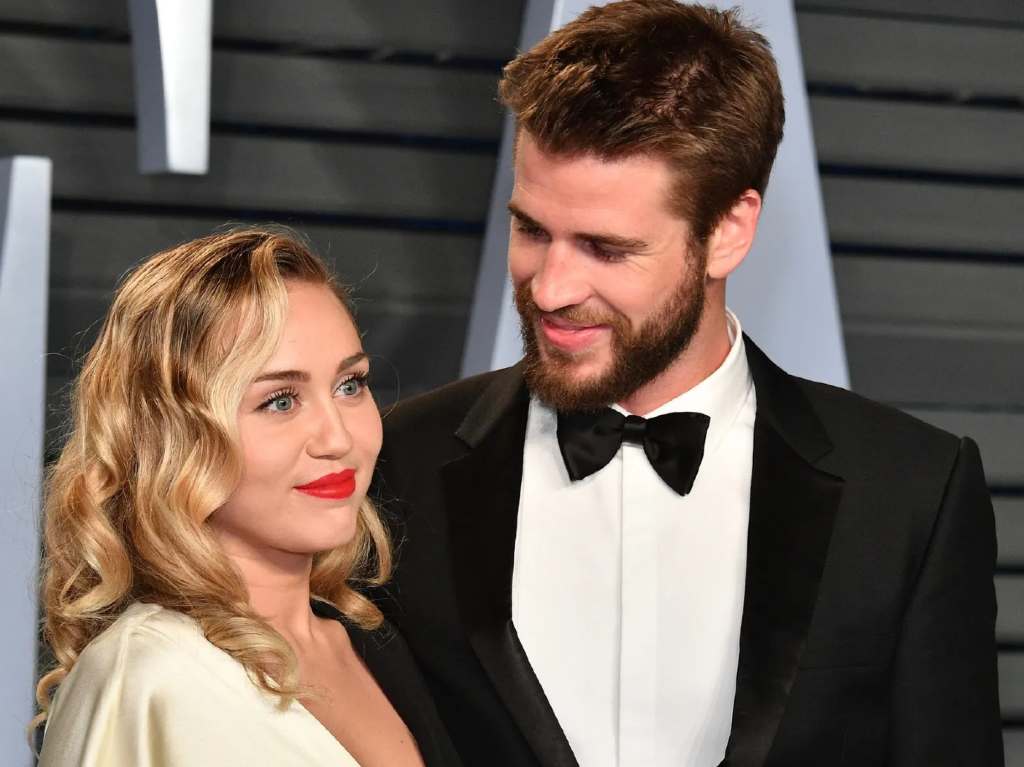 Liam Hemsworth podría demandar a Miley Cyrus por su sencillo “Flowers”