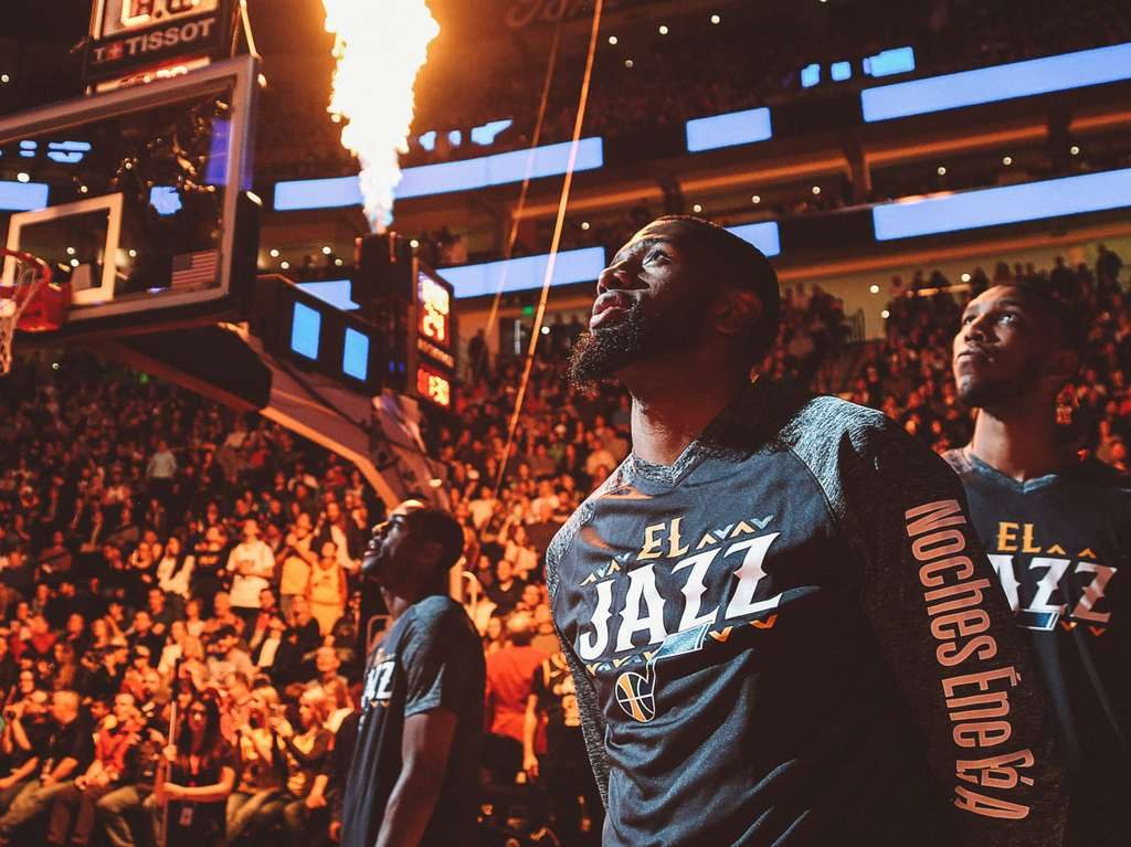 La NBA rinde homenaje a la comunidad latina con Noches Éne Bé A