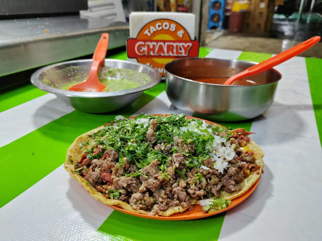 Tacos Charly: los tacos gigantes de Iztacalco que debes probar