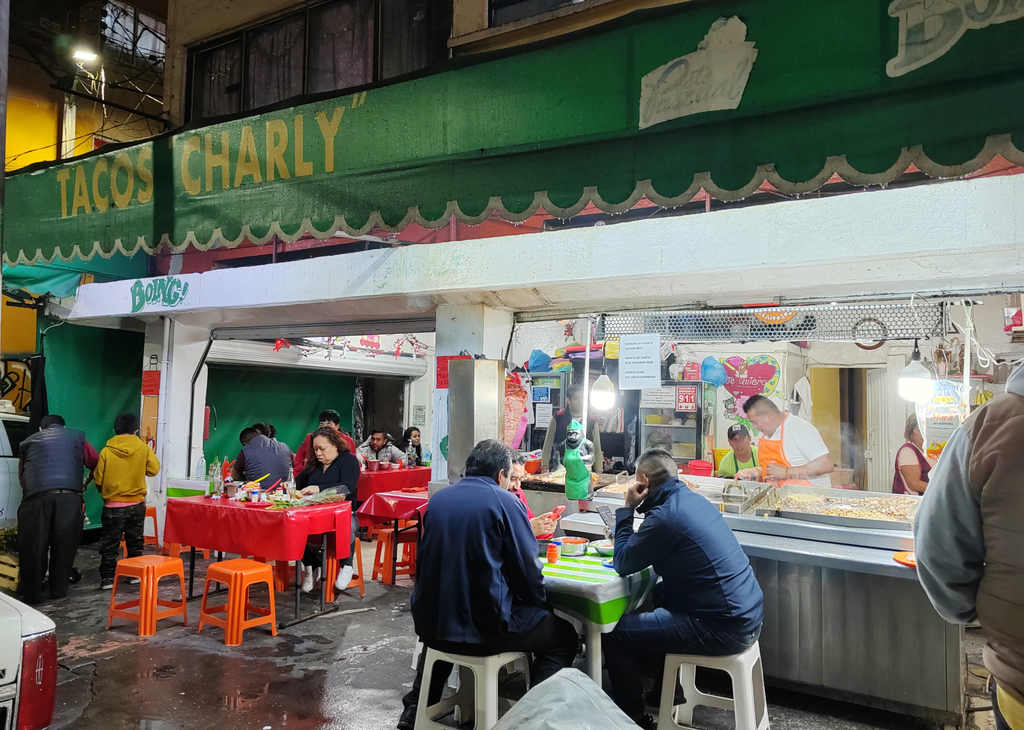 tacos-charly-gigantes-iztacalco-charly-local-