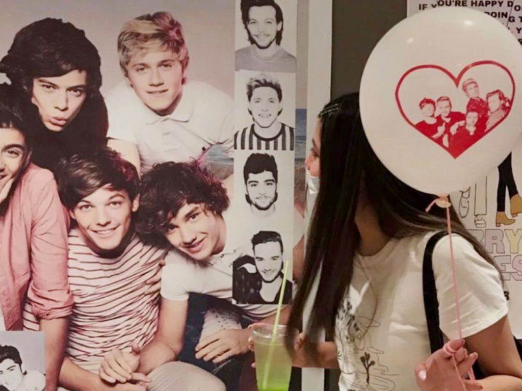 Bazar de One Direction en CDMX: merch de la banda y Taylor Swift