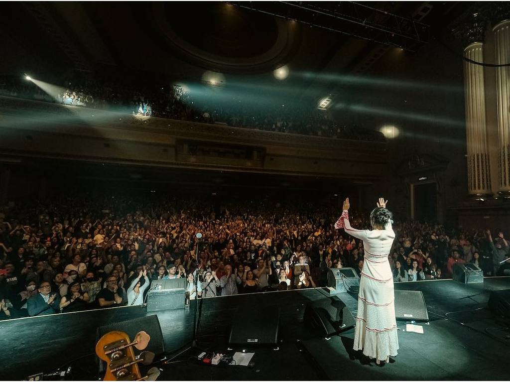 Terrazas en el Zócalo para ver a Julieta Venegas