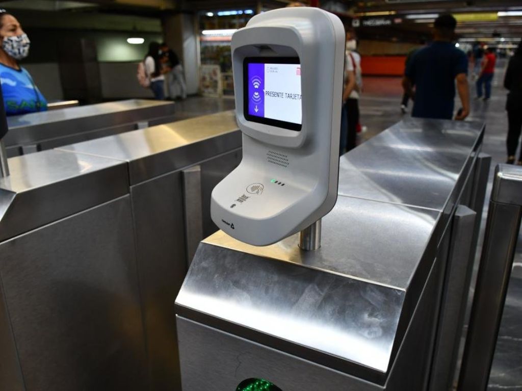 Acceso al metro de la CDMX