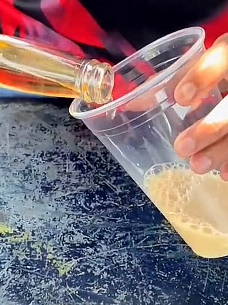 Yukulchela: el nuevo cóctel viral que combina cerveza y yakult
