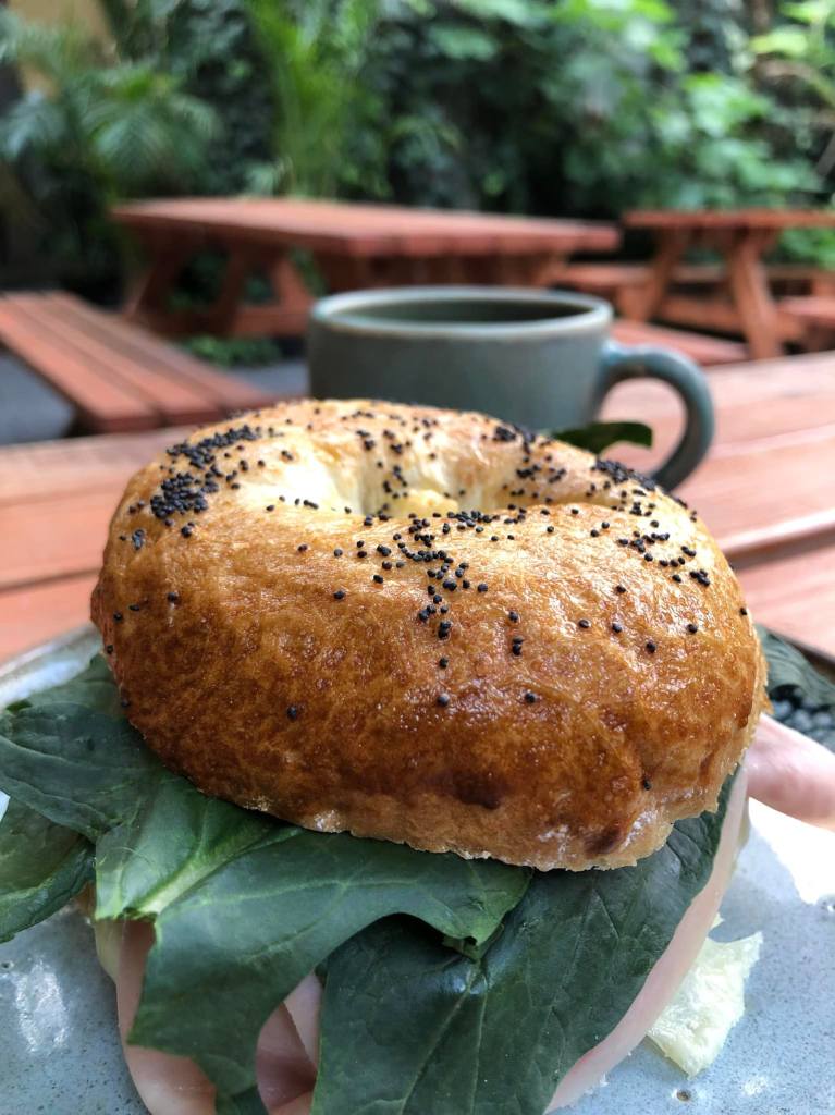 Buendía pan y café-bagel