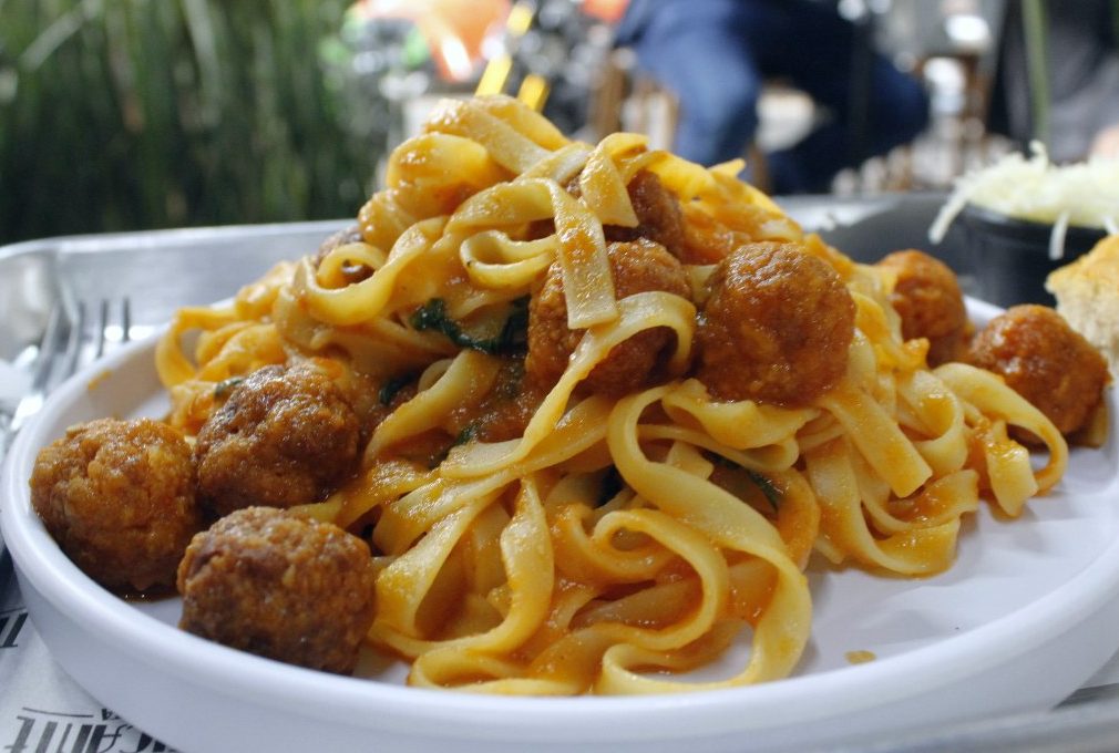 Spaguetti Fire Balls Traficante de Pasta