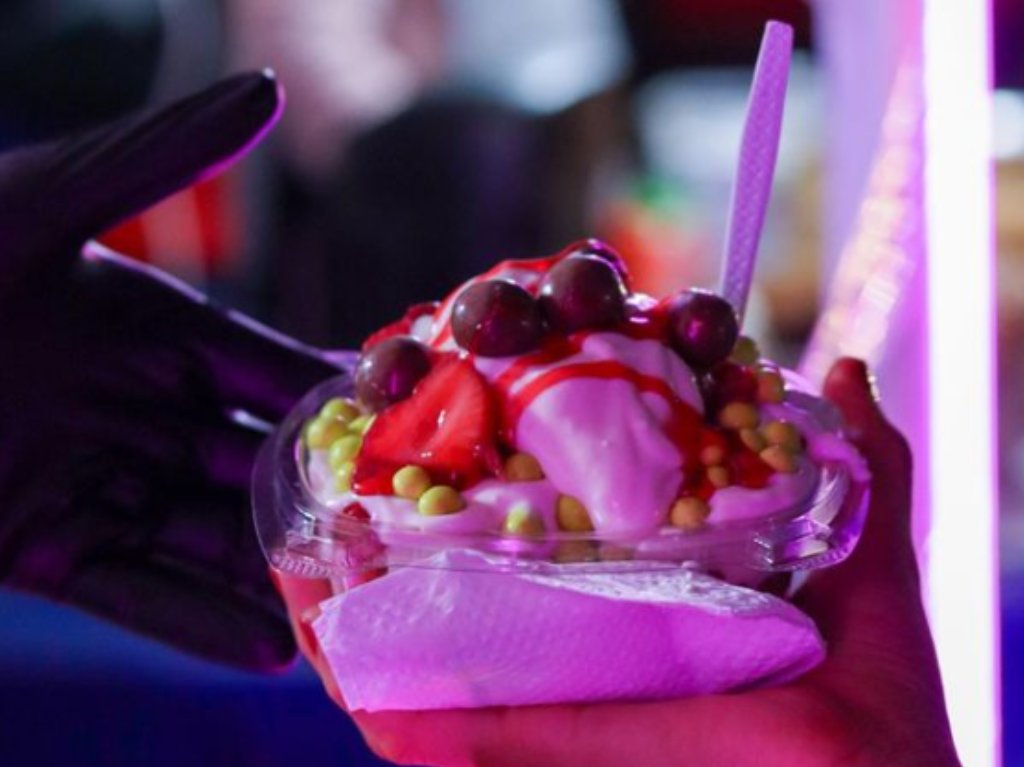 Frubi: las fresas con crema que llevan toppings monchosos en Coyoacán  4