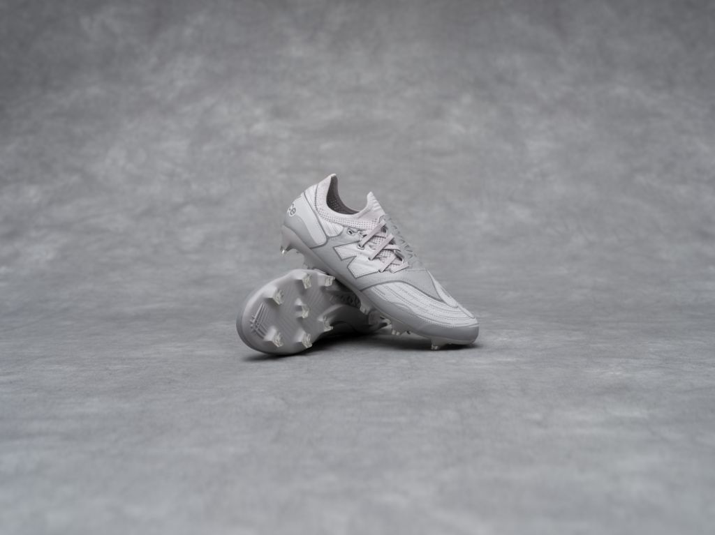 grey-day-new-balance-furon-v7