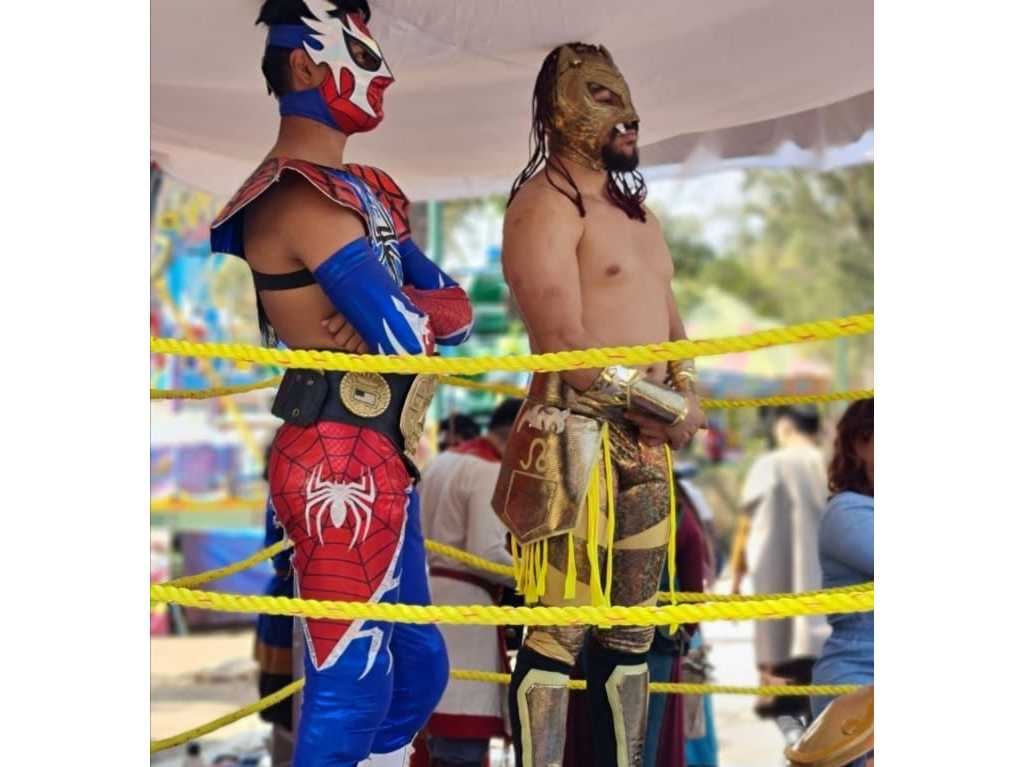 Celebra el Día del Padre en Expo Garnacha Lucha Libre