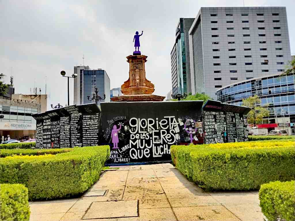 Antimonumento Glorieta de las mujeres.