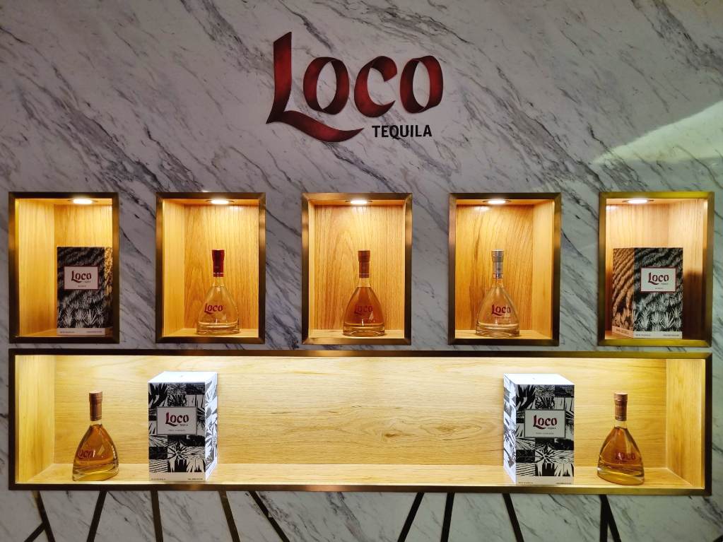 Variedad de productos de Loco Tequila